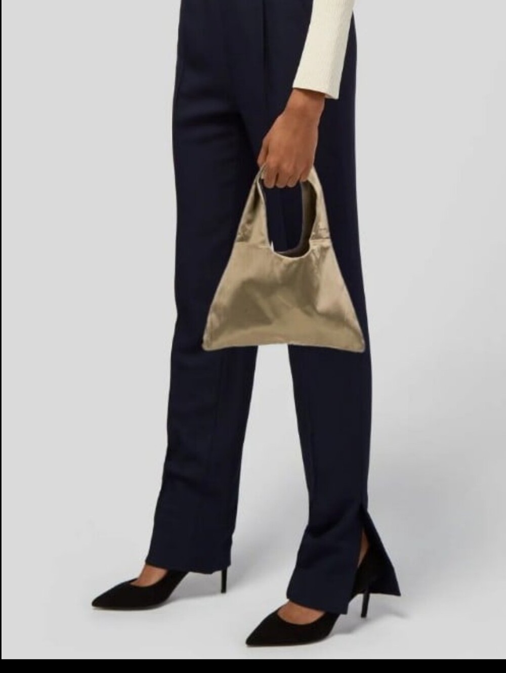 Merit X Tove signature limited-edition bag - Picture 7 of 7